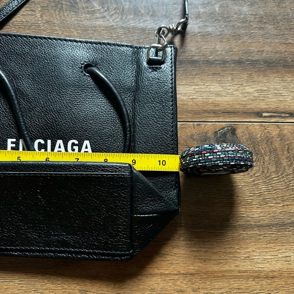 BALENCIAGA SMALL LEATHER PURSE - Picture 9 of 10